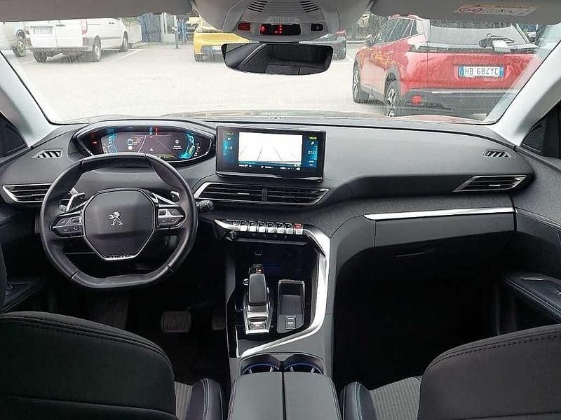 Usata Peugeot 3008 Allure 181 CV (133 kW) 2021 Grigio amazonite SUV