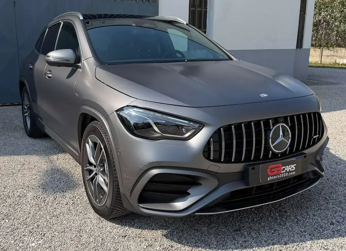 Usata Mercedes GLA35 AMG Premium Plus 306 CV (225 kW) 2024 Grigio opaco SUV