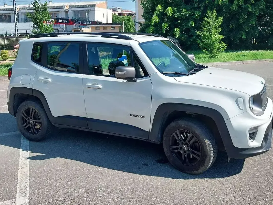 Usata Jeep Renegade Limited 140 CV (102 kW) 2018 Bianco SUV