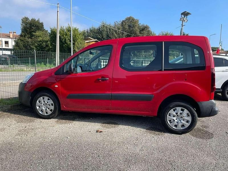 Usata Peugeot TePee 75 CV (55 kW) 2018 Rosso Station wagon