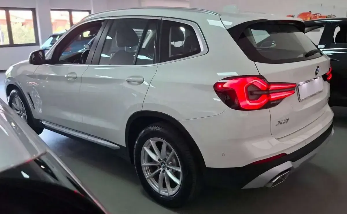 Usata BMW X3 150 CV (110 kW) 2024 Bianco SUV