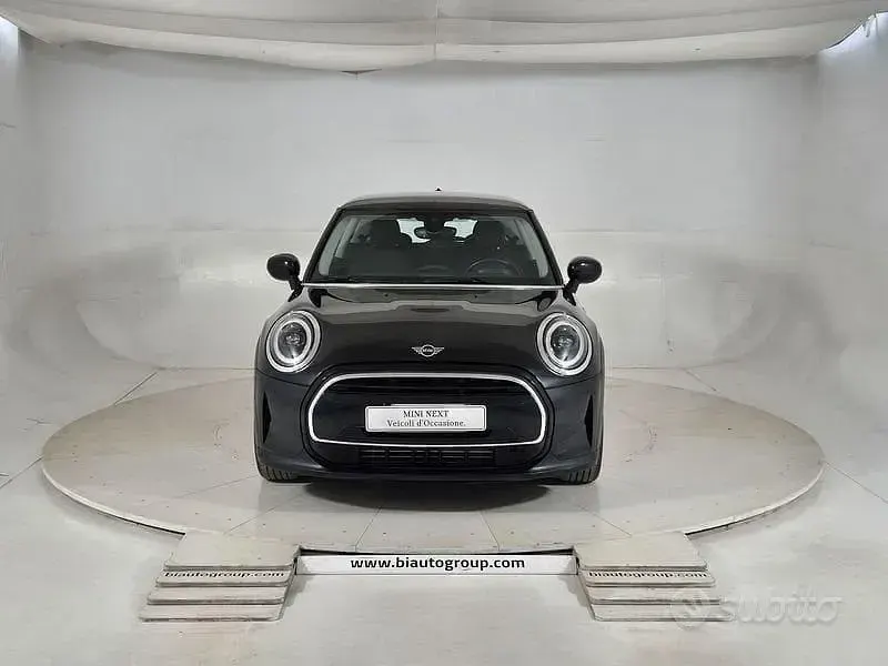 Occasion Mini Cooper Classic 136 ch (100 kW) 2022 Noir Citadine