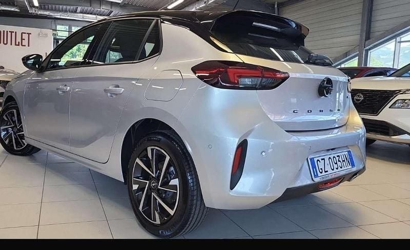 Usata Opel Corsa 101 CV (74 kW) 2025 Utilitaria