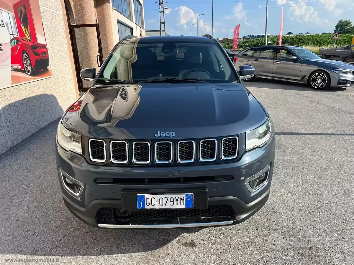 Usata Jeep Compass 131 CV (96 kW) 2020 Grigio SUV