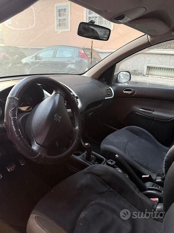 Blu Usata 2010 Peugeot 206+ Due volumi | 1700 € (Ottimo prezzo) - Immagine 1/4