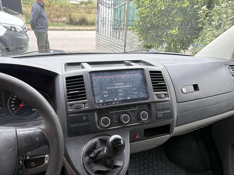 Bianco Usata 2010 VW T5 Furgone | 7800 € (Ottimo prezzo) - Immagine 1/4