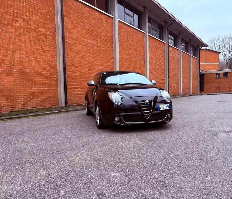 Usata Alfa Romeo MiTo 85 CV (62 kW) 2013 Nero Utilitaria