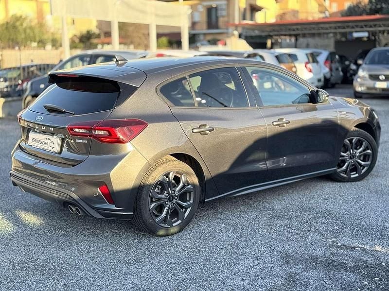 Usata Ford Focus ST-Line 125 CV (91 kW) 2022 Grigio Berlina