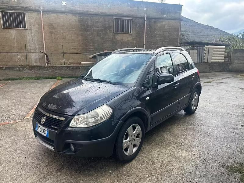 Usata Fiat Sedici Emotion 2008 Grigio SUV