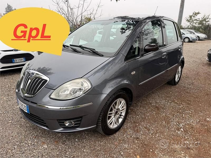 Other Usata 2009 Lancia Musa Monovolume | 3300 € (Buon prezzo) - Immagine 1/4