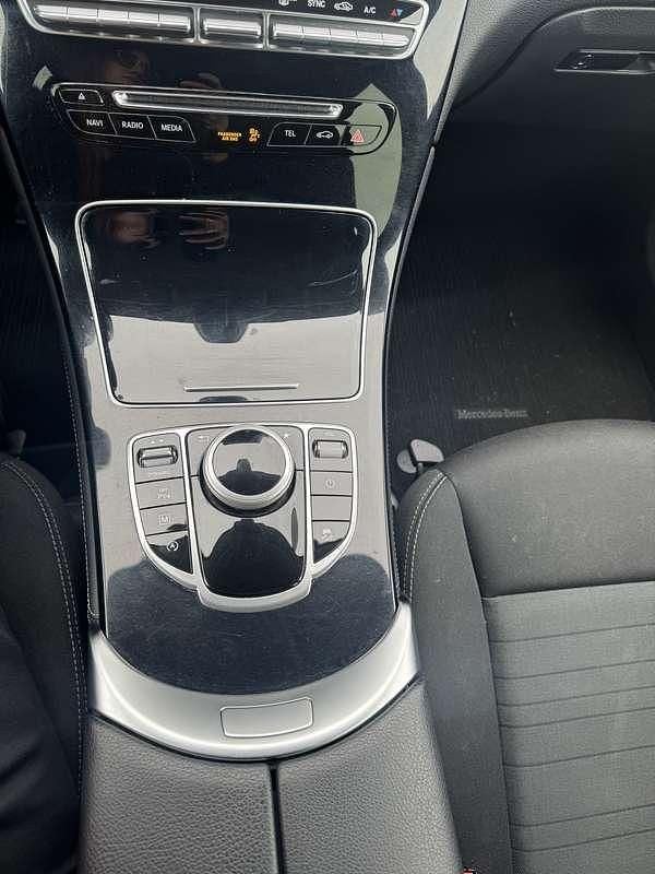 Usata Mercedes GLC220 Business 170 CV (125 kW) 2018 Bianco SUV