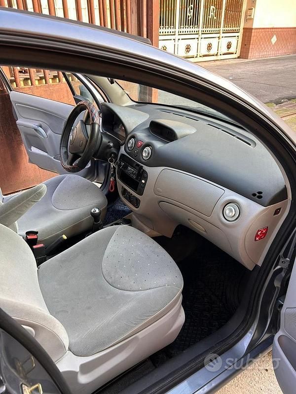 Usata Citroën C3 61 CV (44 kW) 2005 Grigio Utilitaria