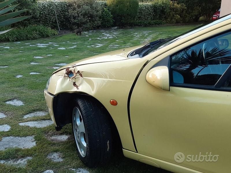 Usata Opel Tigra Limited 106 CV (77 kW) 1999 Giallo Coupé