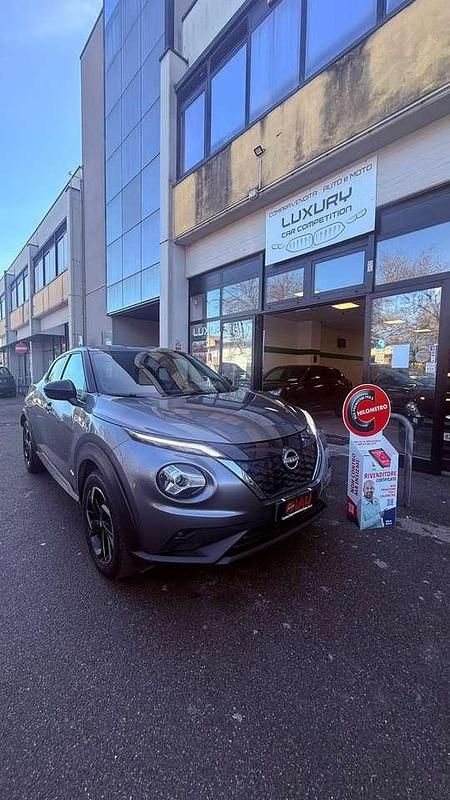 Usata Nissan Juke N-Connecta 94 CV (69 kW) 2024 Grigio SUV