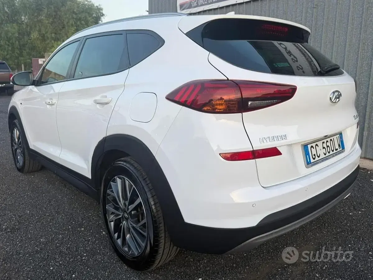 Usata Hyundai Tucson 116 CV (85 kW) 2021 Bianco SUV
