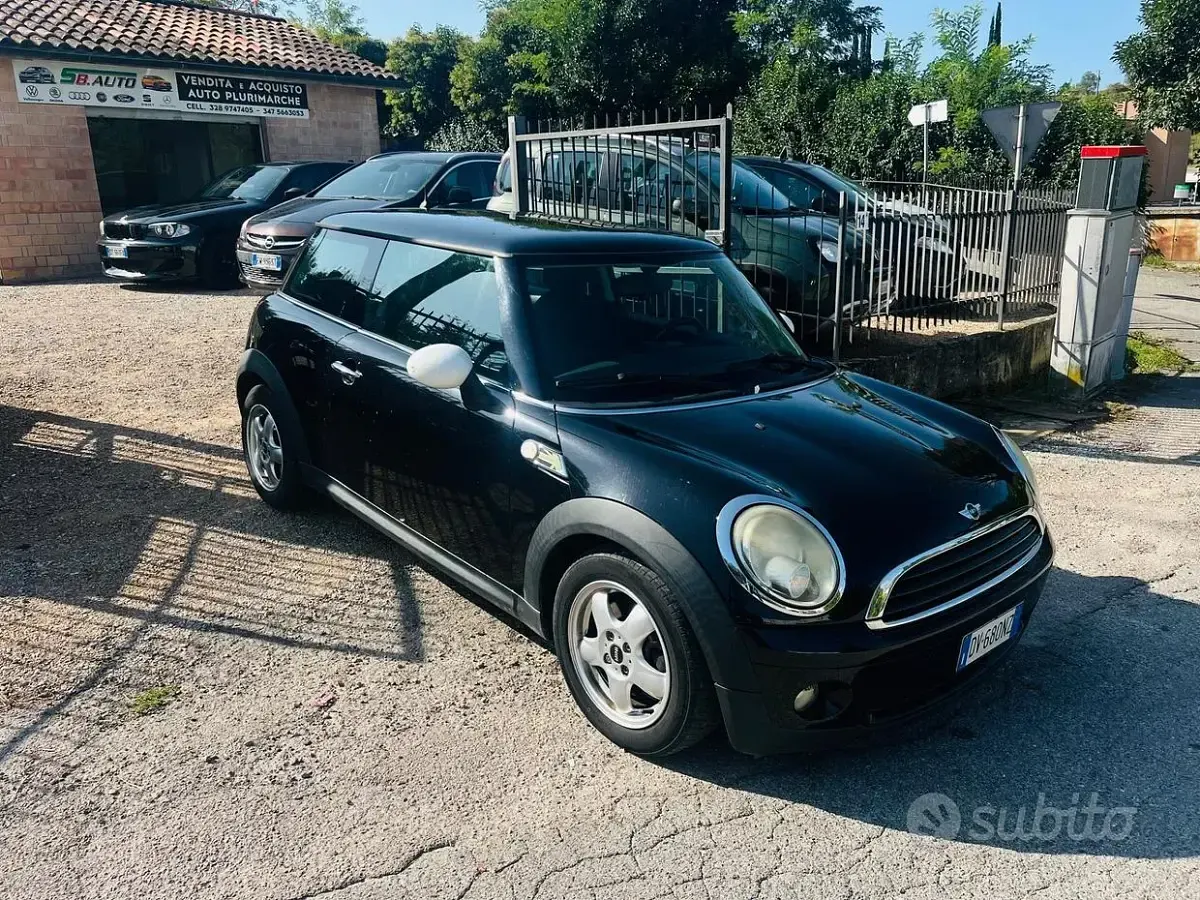 Usata Mini ONE 75 CV (55 kW) 2009 Blu Utilitaria