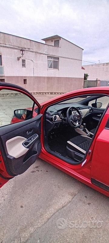 Usata Nissan Micra 92 CV (67 kW) 2023 Rosso Berlina