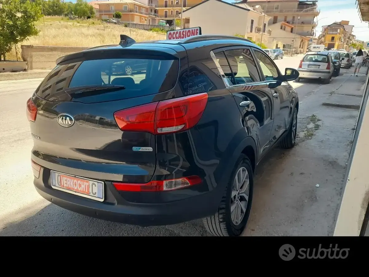 Usata Kia Sportage 115 CV (84 kW) 2016 Nero SUV