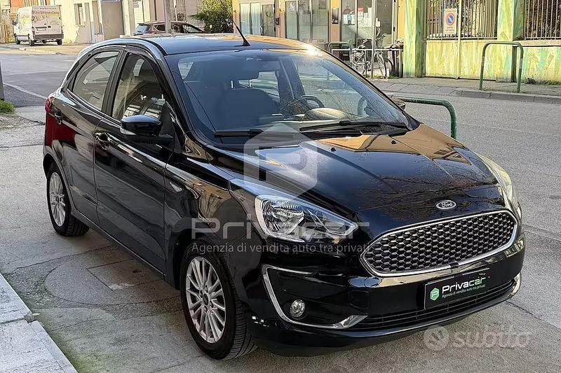 Usata Ford Ka Plus Ultimate 85 CV (62 kW) 2019 Nero Utilitaria