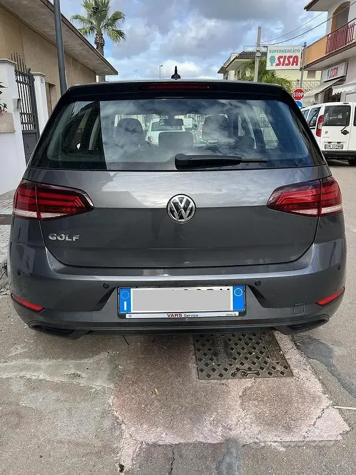 Usata VW Golf VII 110 CV (80 kW) 2018 Berlina