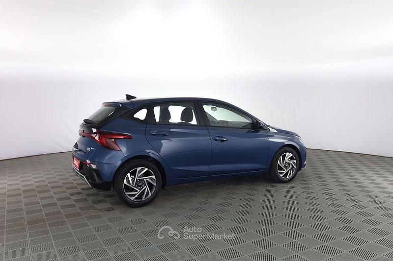 Nuova Hyundai i20 90 CV (66 kW) 2026 Vibrant blue pearl Utilitaria