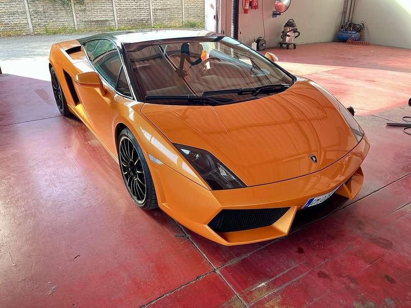 Usata Lamborghini Gallardo 560 CV (411 kW) 2011 Arancione Coupé