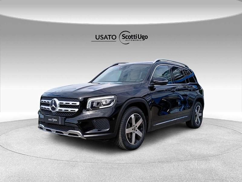 Usata Mercedes GLB180 116 CV (85 kW) 2020 0e nero mito metallizzato SUV