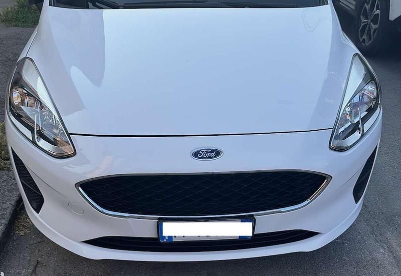 Usata Ford Fiesta Titanium 86 CV (63 kW) 2018 Bianco Utilitaria