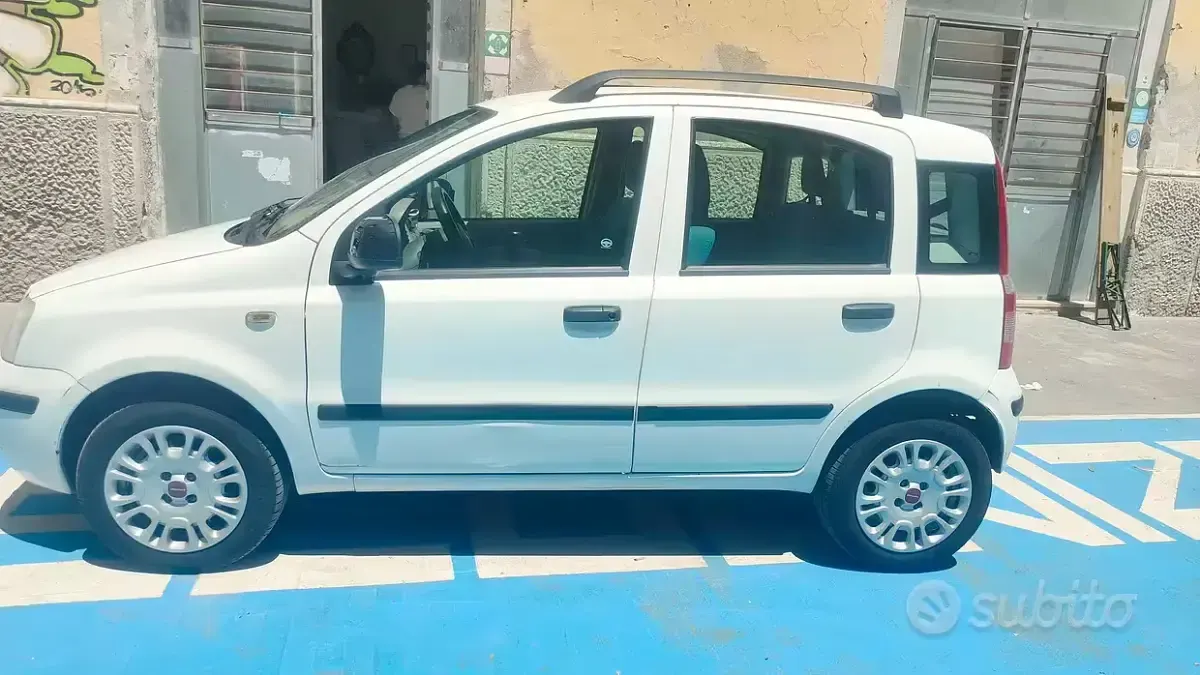 Usata Fiat Panda 69 CV (50 kW) 2006 Bianco Utilitaria