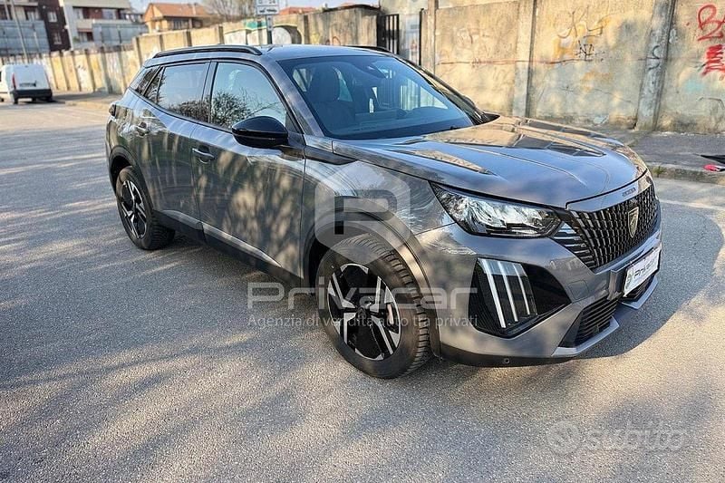 Usata Peugeot 2008 Allure 131 CV (96 kW) 2024 Grigio SUV