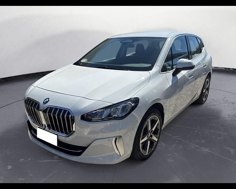 Usata BMW 220 Active Tourer Luxury Line 156 CV (114 kW) 2024 Monovolume