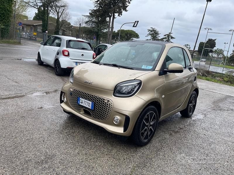 Usata Smart ForTwo Electric Drive 60 kW (82 CV) 2023 Giallo Coupé