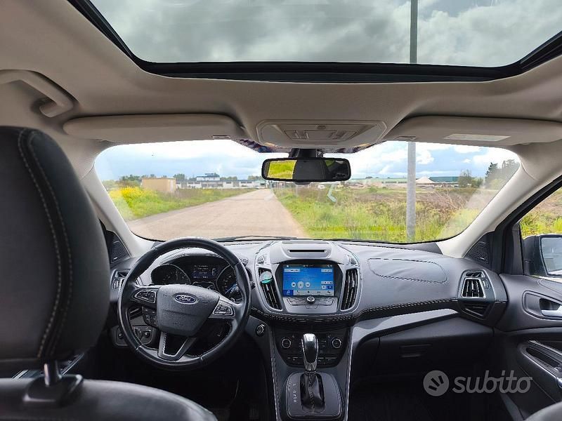 Usata Ford Kuga Vignale 180 CV (132 kW) 2018 SUV