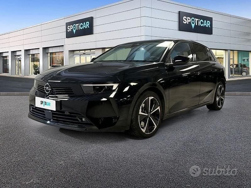 Gebraucht Opel Astra Business Elegance 181 PS (133 kW) 2024 Limousine