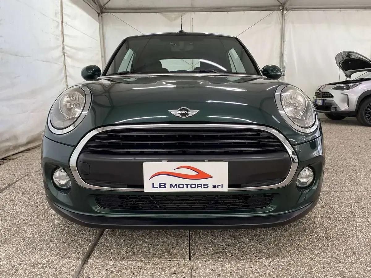 Usata Mini One Cabriolet 102 CV (75 kW) 2017 Verde Cabrio