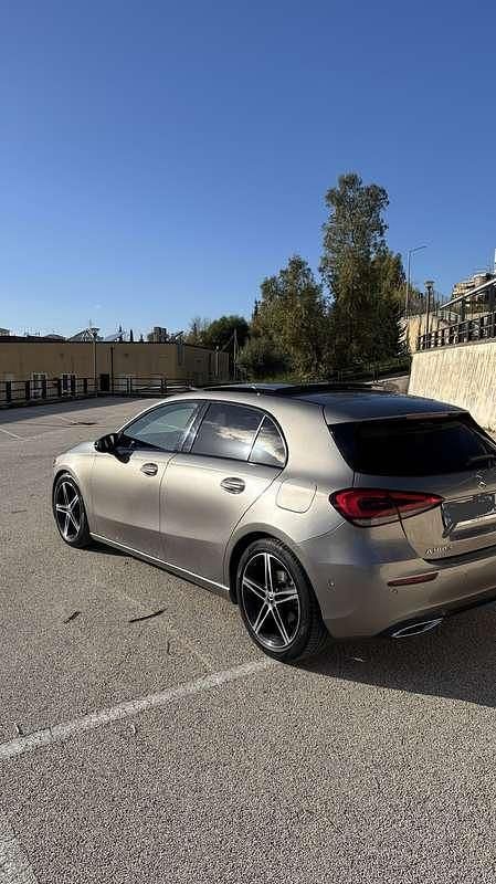 Usata Mercedes A180 Premium 116 CV (85 kW) 2021 Berlina