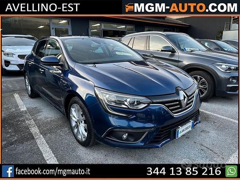 Usata Renault Mégane IV 110 CV (80 kW) 2019 Blu Berlina