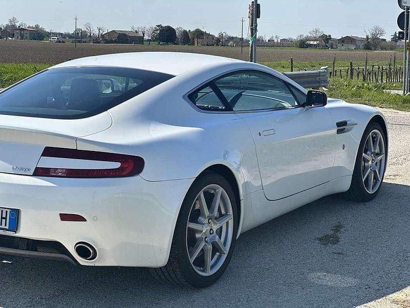 Usata Aston Martin V8 Vantage 385 CV (283 kW) 2009 Coupé
