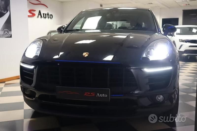 Usata Porsche Macan 252 CV (185 kW) 2018 Nero SUV