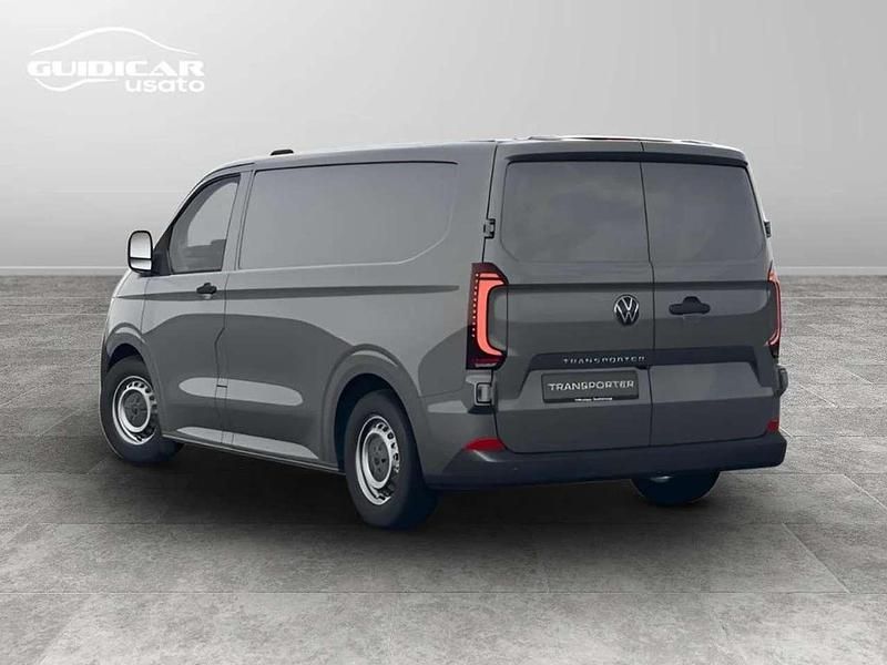 Nuova VW Transporter 110 CV (80 kW) 2026 Stone grey Furgone