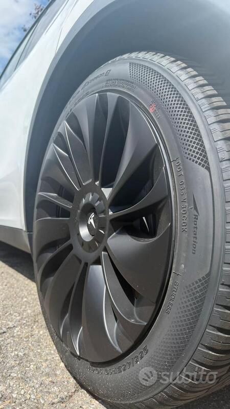 Usata Tesla Model Y 88 kW (120 CV) 2022 Bianco SUV