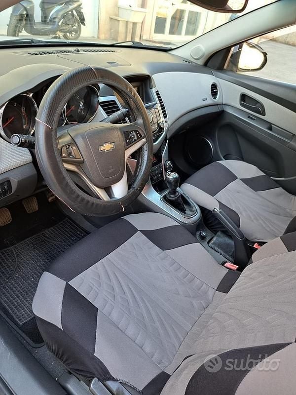 Usata Chevrolet Cruze LT 150 CV (110 kW) 2009 Blu Berlina