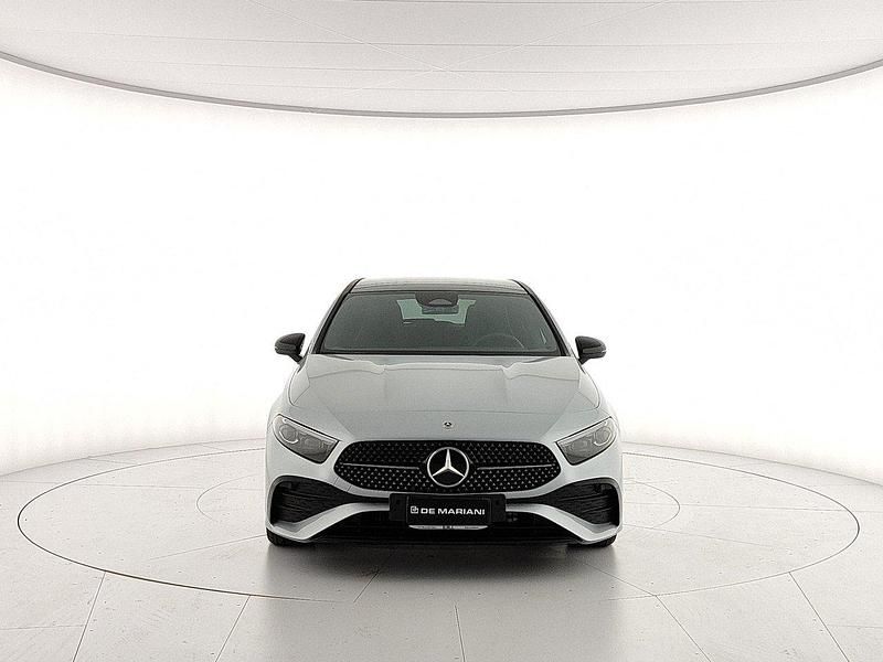 Usata Mercedes A180 Advanced Plus 116 CV (85 kW) 2024 Argento high tech Berlina