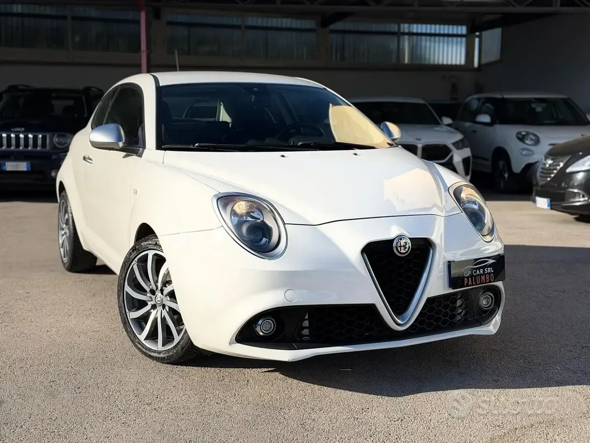 Usata Alfa Romeo MiTo Super 95 CV (69 kW) 2017 Bianco Utilitaria