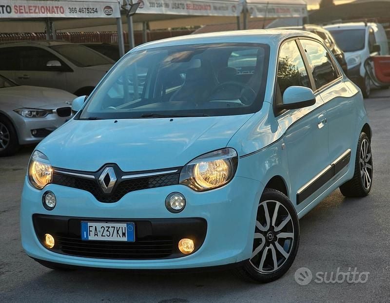 Usata Renault Twingo SE 69 CV (50 kW) 2015 Blu Utilitaria