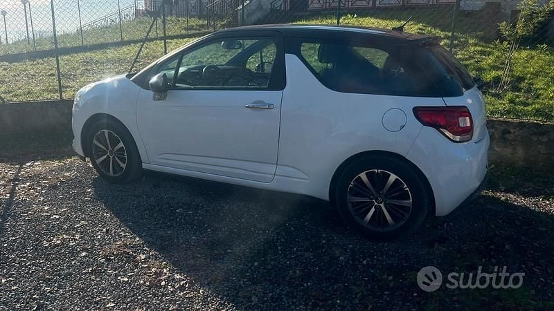 Usata Citroën DS3 95 CV (69 kW) 2010 Bianco Utilitaria