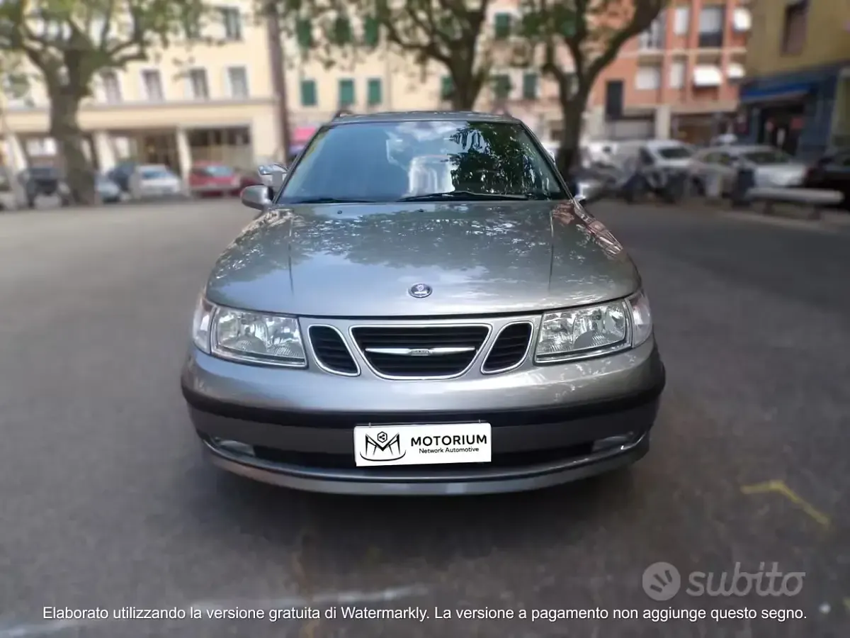 Usata Saab 9-5 Vector 120 CV (88 kW) 2003 Grigio Station wagon