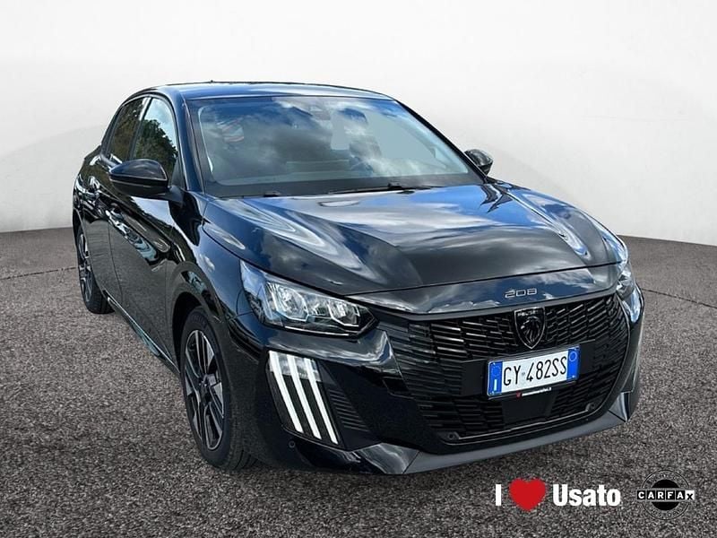 Usata Peugeot 208 Allure 101 CV (74 kW) 2025 Nero Utilitaria