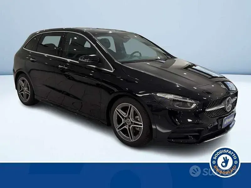 Nuova Mercedes B180 AMG 116 CV (85 kW) 2026 Nero Utilitaria