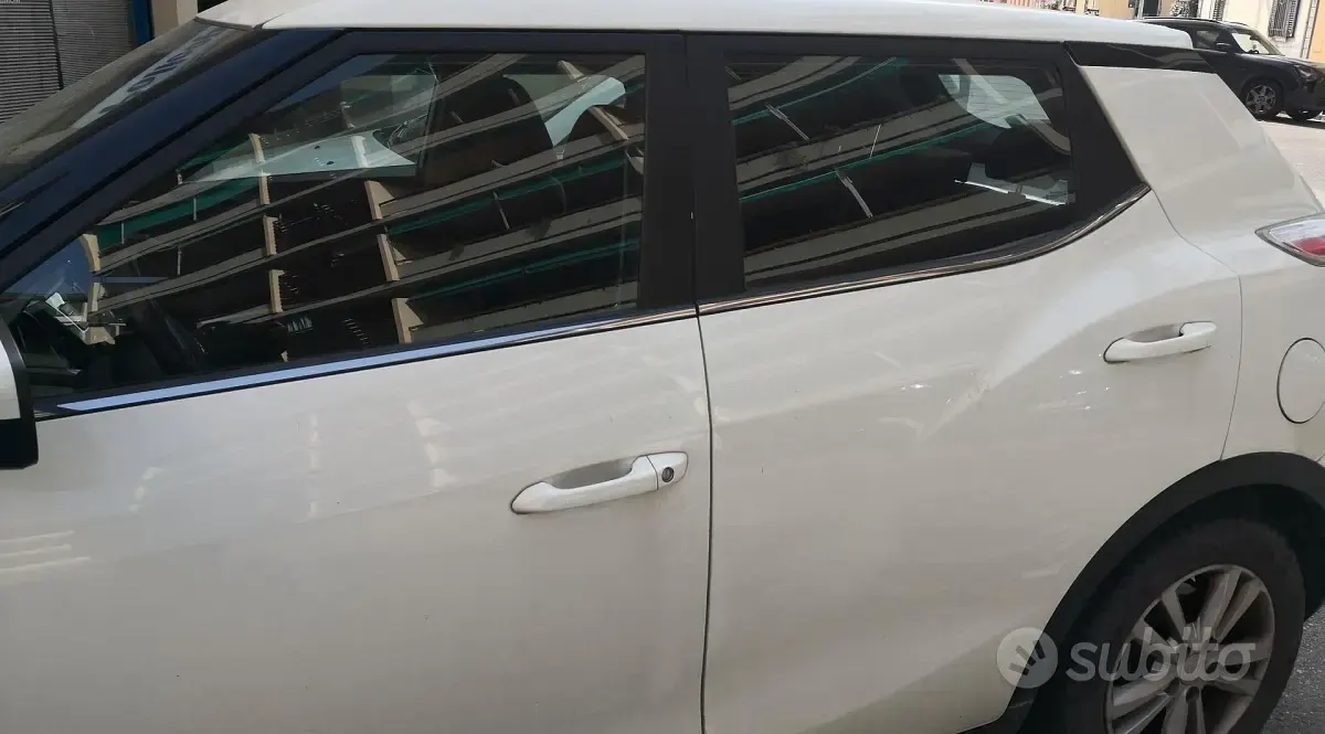 Usata SsangYong Tivoli 128 CV (94 kW) 2016 SUV